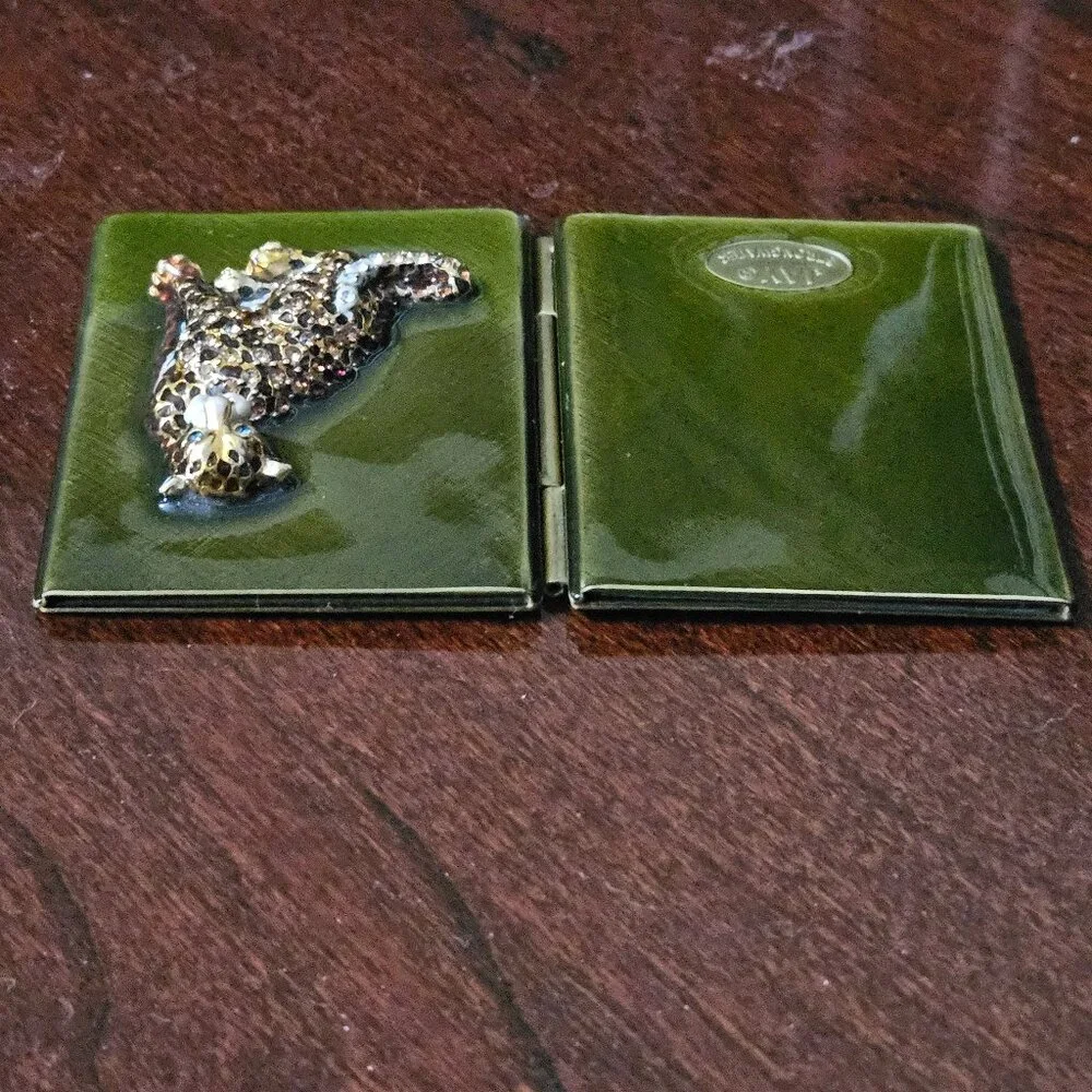 RARE JAY STRONGWATER LEOPARD JUNGLE SAFARI TRAVEL FOLDING CRYSTAL ENAMEL FRAME